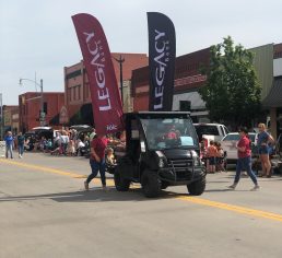 Parade 1